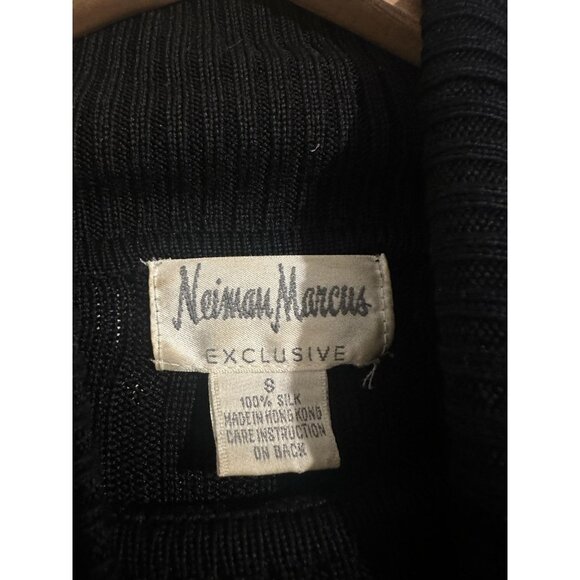 Vintage 80’s Neiman Marcus Women’s Black Ribbed Turtleneck 100% Silk Size Small - Picture 2 of 8